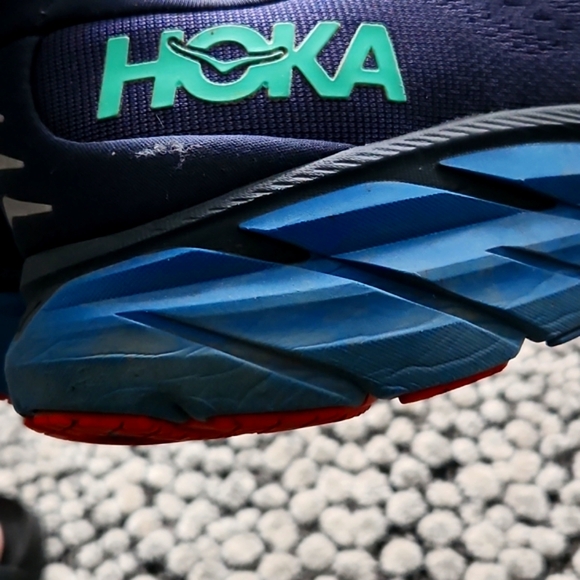 HOKA ONE - Picture 3 of 3